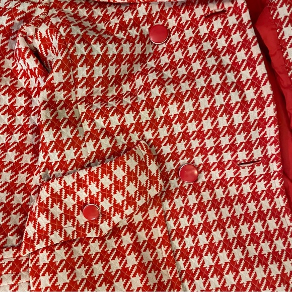 Women’s red and white houndstooth coat - Picture 6 of 9